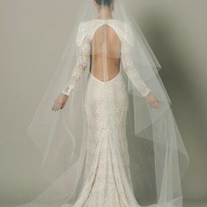 Plain Wedding Veil with blusher- Ivory- 108 inches- cathedral veil Ofrenda
